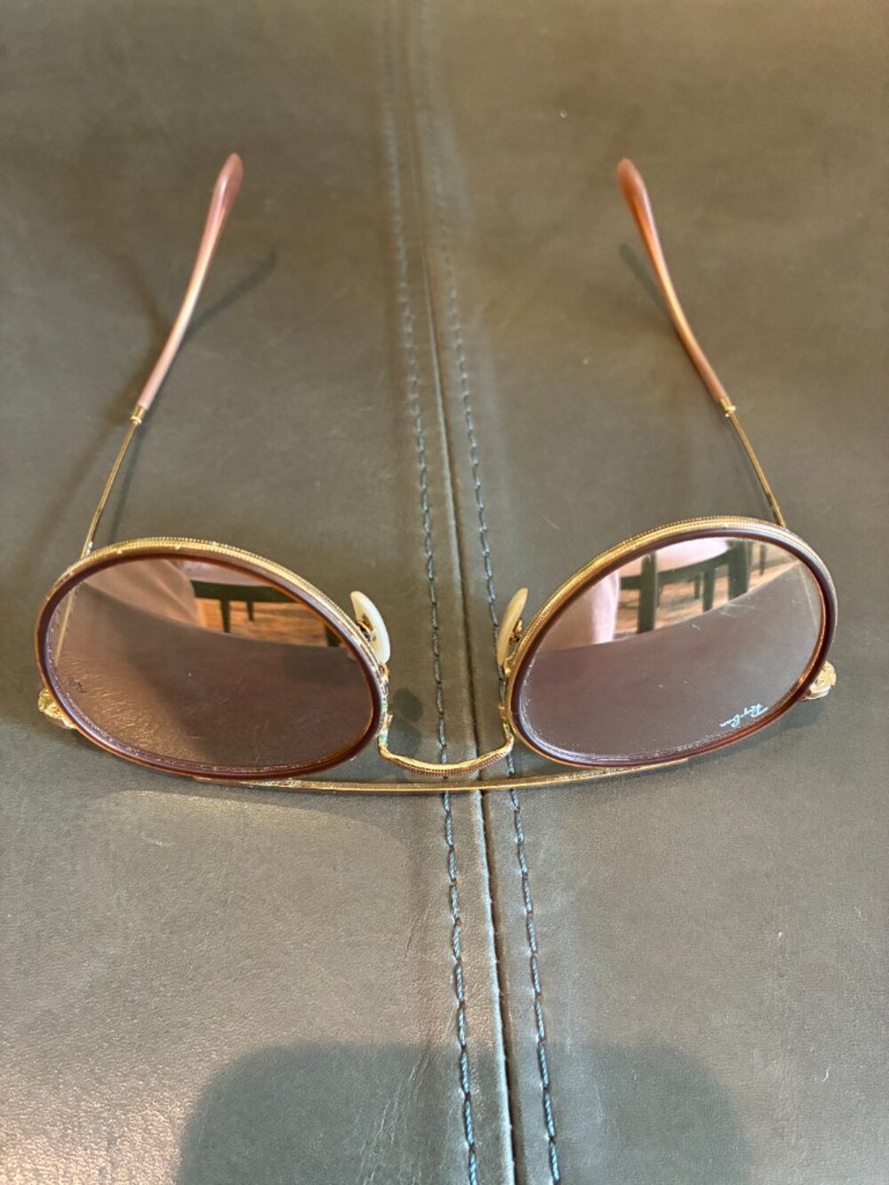 Ray Ban Round Double Bridge Sunglasses (Gold Frame) - Picture 8 of 12